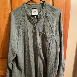 Aerie crinkle gauze button shirt